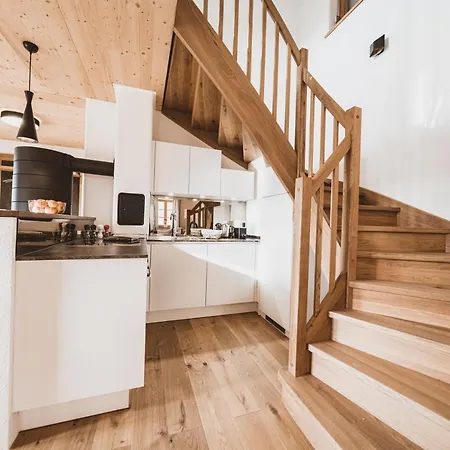 Weingartenrefugium Rosenberg Dağ evi Straden