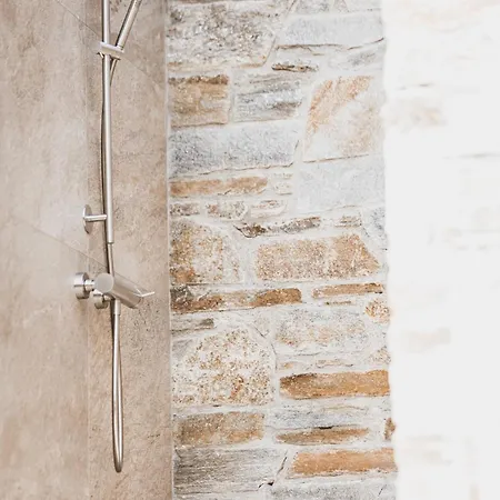 Weingartenrefugium Rosenberg 木屋 Straden