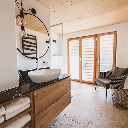 Weingartenrefugium Rosenberg Dağ evi *