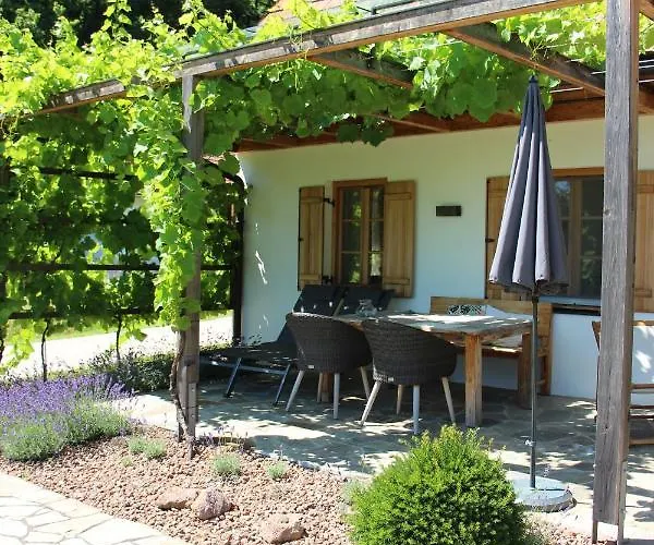 Weingartenrefugium Rosenberg * Straden