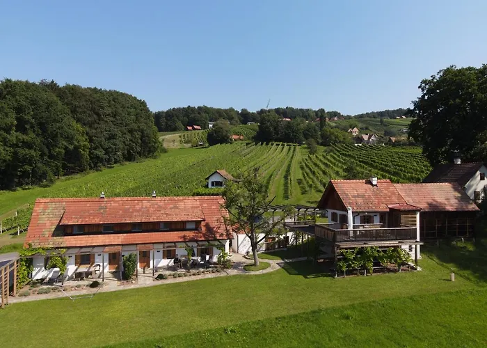 Weingartenrefugium Rosenberg * Straden